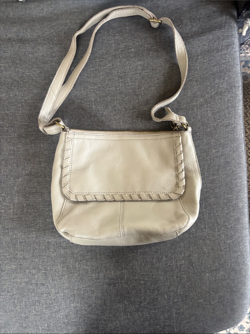 The Sak Leather Shoulder Bag in Light Grey